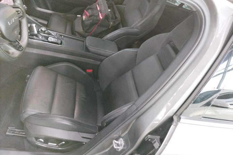 Used Lynk & Co 03 2022 1.5TD DCT JingPro
