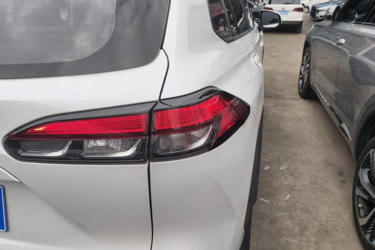 Used Toyota FRONTLANDER 2022 2.0L CVT Luxury PLUS Edition
