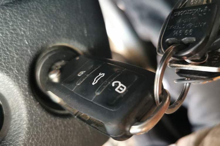 Used Volkswagen Lavida 2017 1.6L Automatic Fashion Edition