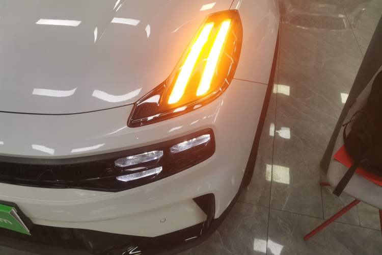 Used Lynk & Co 06 2023 Remix 1.5T Dynamic Halo