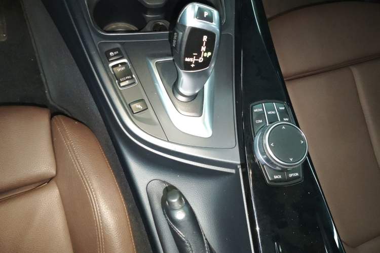 Used BMW 3 Series 2019 320Li Fashion Model