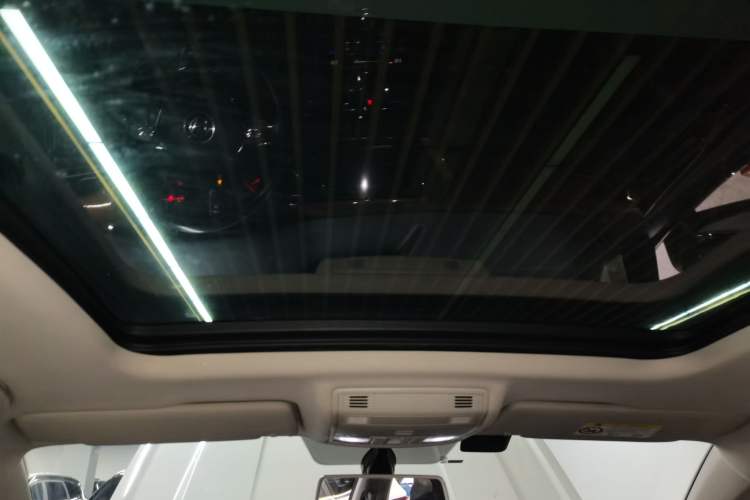 Used Volkswagen Tharu 2021 280TSI Two-Wheel Drive Comfort Edition
