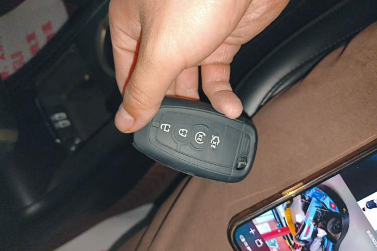 Used Lincoln MKC 2017 2.0T Two-Wheel Drive Deluxe Edition