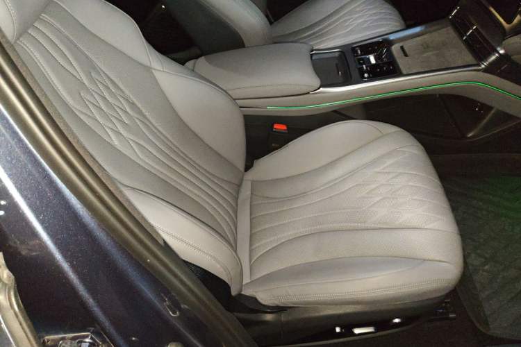 Used BYD Seal 07 DM-i 2025 Intelligent Driving Version DM-i 1.5T 125 km Range Flagship Edition