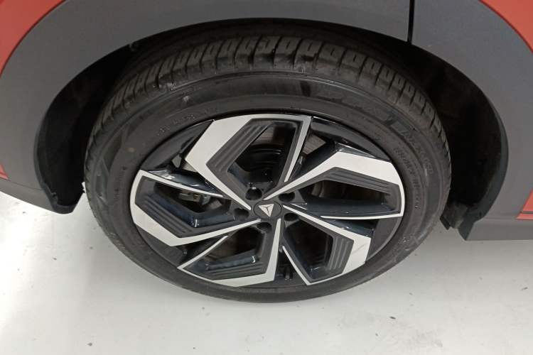 Used  S07 2024 215Max Qiankun Intelligent Driving ADS SE Range-Extended Version
