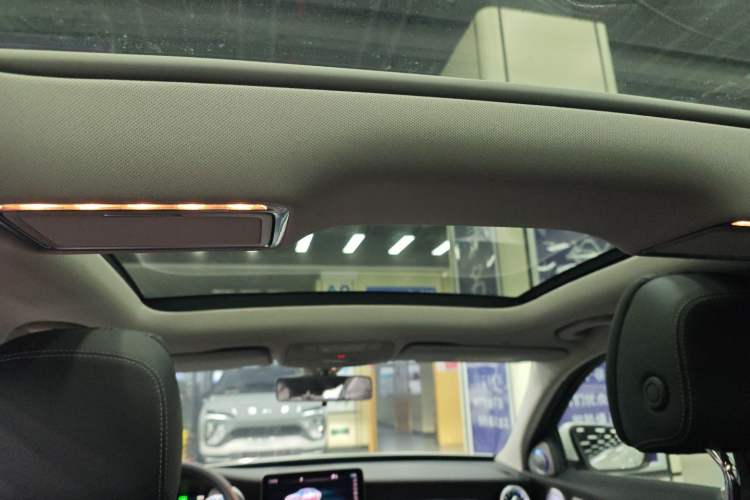 Used Mercedes-Benz C-Class 2019 Restyled C 260 L Sport Edition
