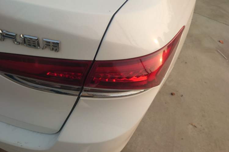 Used Buick GT 2018 15T Dual-Clutch Elite Model China V Standard
