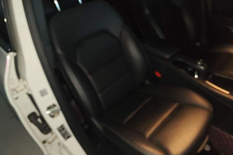 Used Mercedes-Benz B-Class 2018 B 200 Fashion Model
