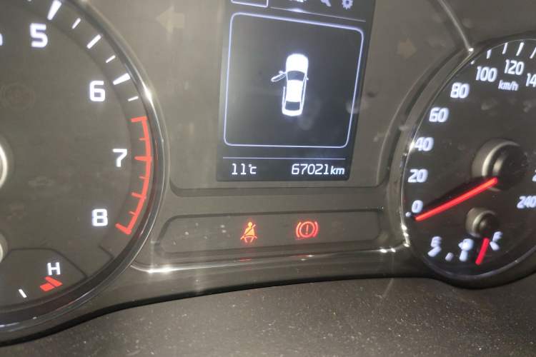 Used Kia K3 2016 1.6L Automatic with Sunroof
