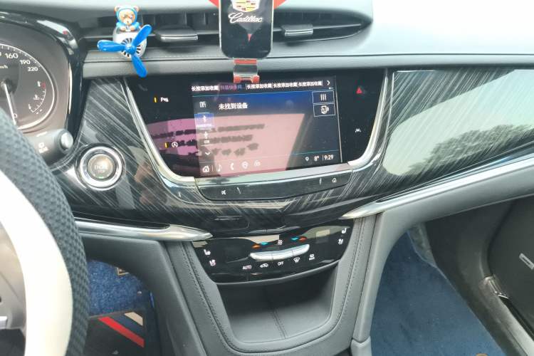 Used Cadillac XT6 2022 2.0T Six-Seater Four-Wheel-Drive Luxury Standard Edition