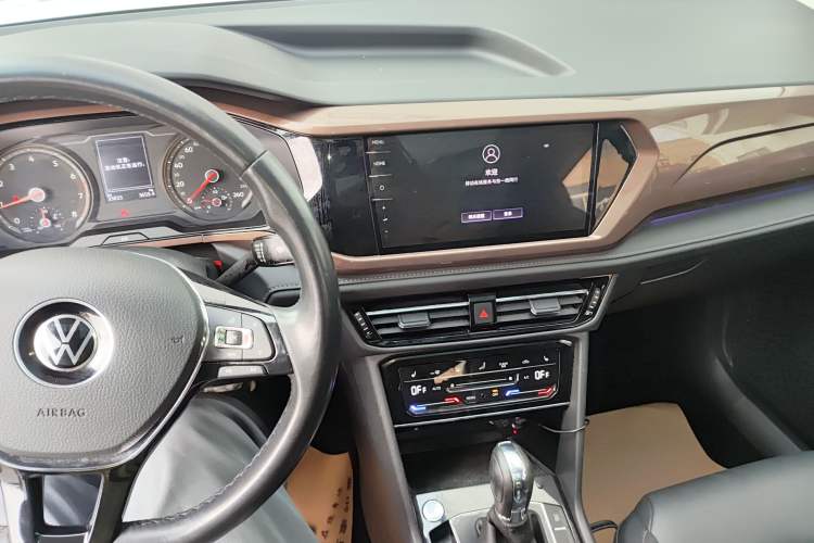 Used Volkswagen Tharu 2021 280TSI Two-Wheel-Drive Luxury Plus Edition