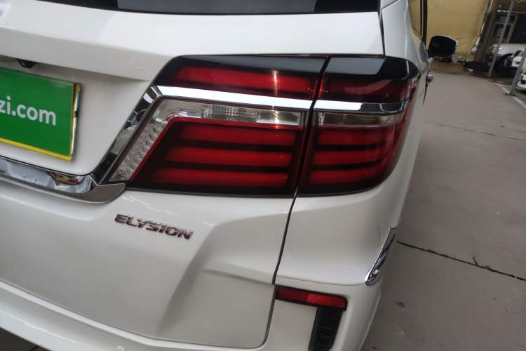 Used Honda Elysion 2016 2.4L Classic Edition