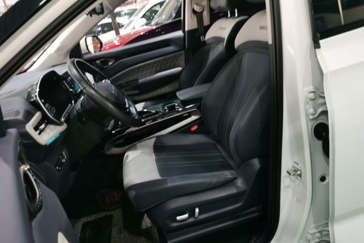 Used Baojun RM-5 2019 1.5T CVT 24-Hour Online Premium Version 7 Seats
