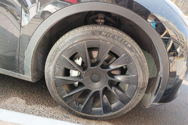 Used Tesla Model Y 2022 Rear-Wheel-Drive Version