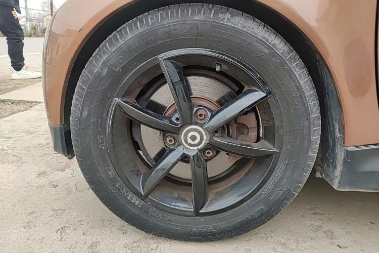 Used  fortwo 2015 1.0 MHD New Year Special Edition
