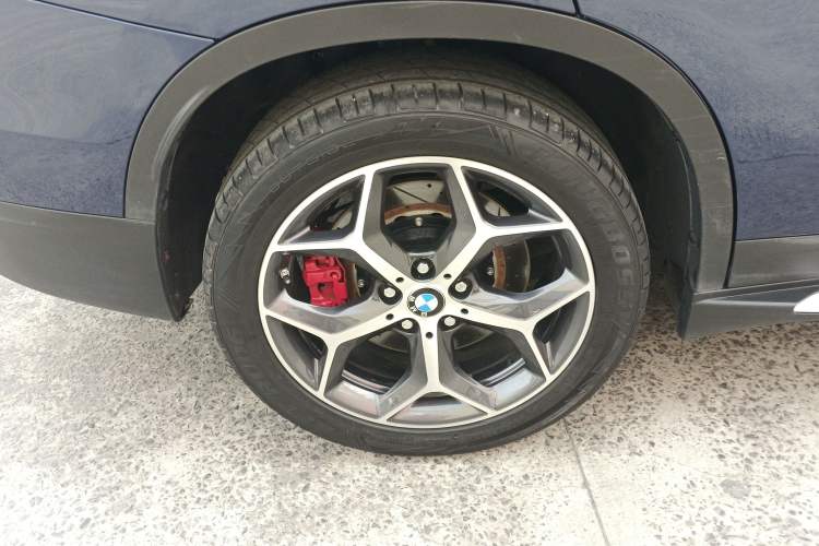 Used BMW X1 2019 xDrive20Li Luxury Model