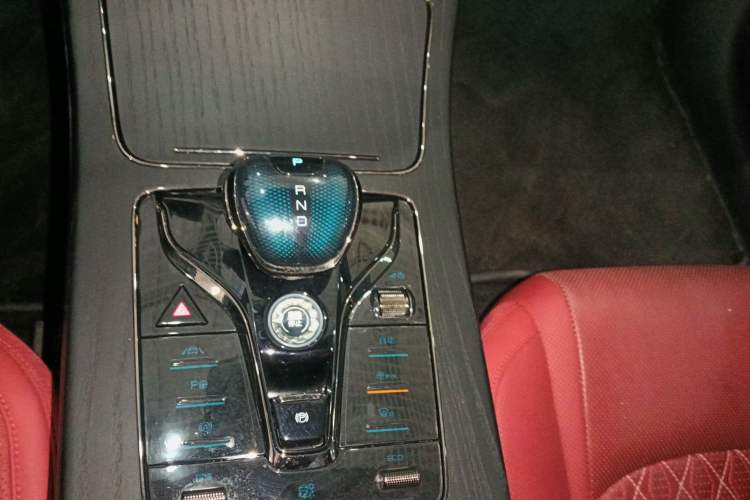 Used BYD Han 2020 EV Four-Wheel Drive High-Performance Flagship Model
