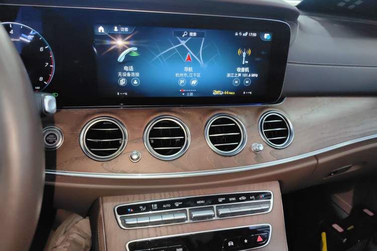 Used Mercedes-Benz E-Class 2021 Facelift E 260 L
