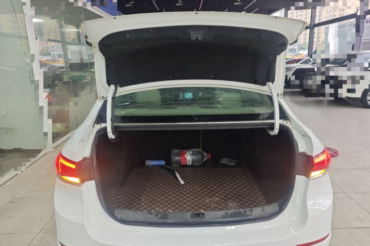 Used Buick GT 2018 15T Dual-Clutch Elite Model China V Standard
