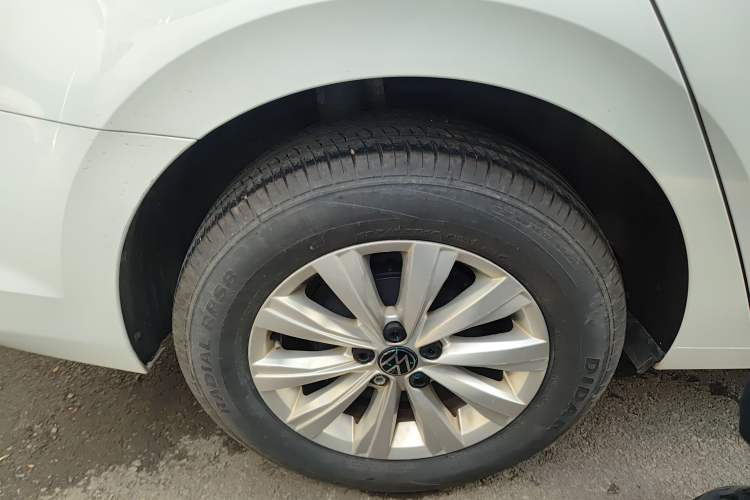 Used Volkswagen Lavida 2023 New Rui 1.5L Automatic New Yi Edition