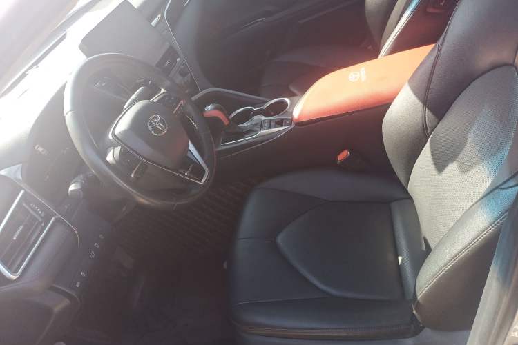 Used Toyota Camry 2021 2.5G Luxury Edition
