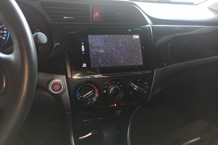 Used Honda Crider 2015 1.8L Automatic Luxury Edition
