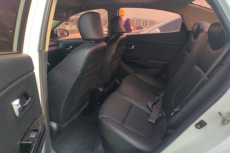 Used Kia K2 2012 Sedan 1.6L Automatic Transmission Premium Commemorative Edition