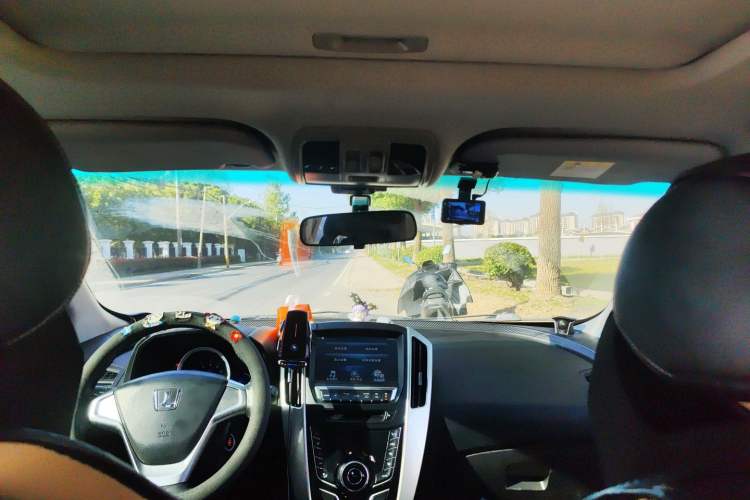 Used Luxgen U6 SUV 2015 1.8T Fashion-Upgraded Model
