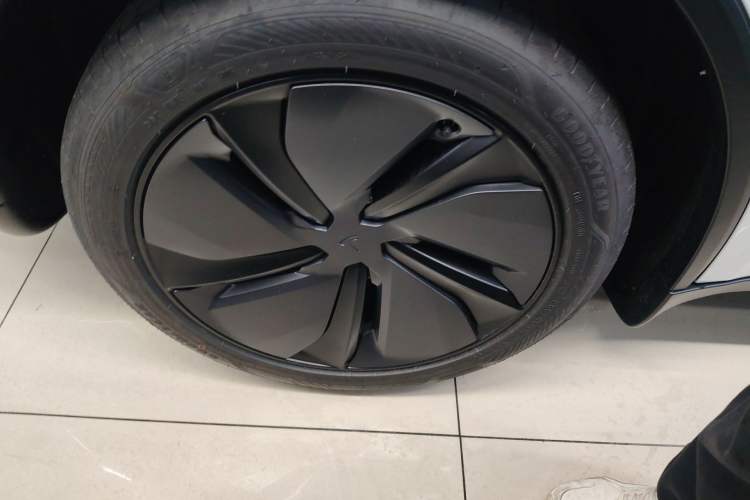 Used Tesla Model Y 