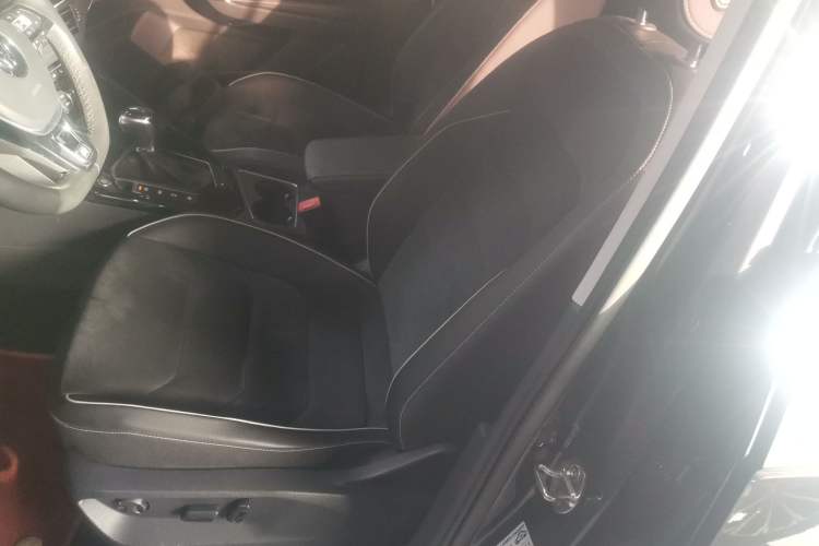 Used Volkswagen Tayron 2019 330TSI Two-Wheel Drive Prestige Version China V Standard