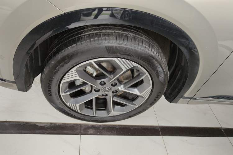 Used Changan CS75 PLUS 2025 4th Generation 1.5T New Blue Whale Smart Flagship Version