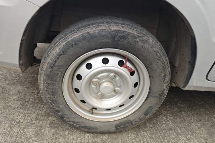 Used Wuling Hongguang V 2022 1.5L Jingqu Edition Electric-Assist LAR
