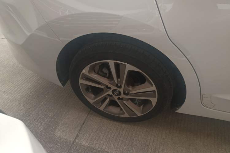 Used Hyundai Elantra 2016 1.6L Automatic ZhiXuan – Elite Version
