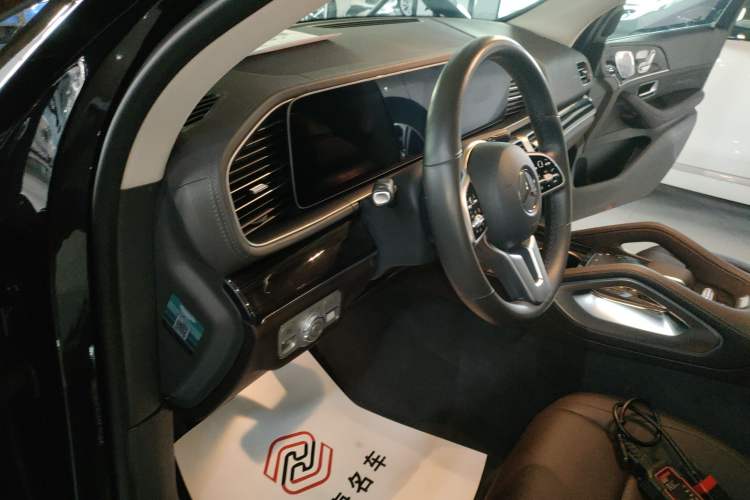 Used Mercedes-Benz GLE 2020 Restyled GLE 350 4MATIC Fashion Edition
