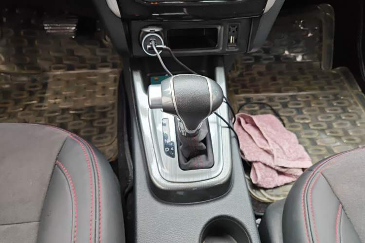 Used FORTHING Joyear S50 2014 1.6L CVT Luxury Model