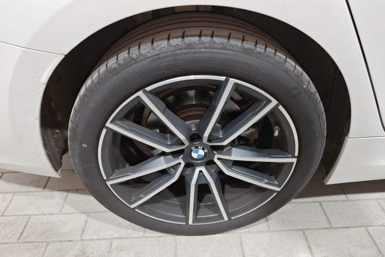 Used BMW 3 Series 2024 325Li M Sport Package