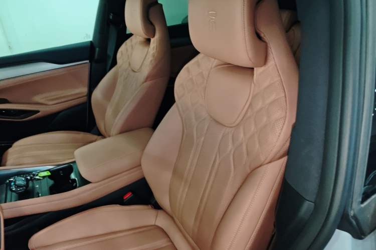 Used BYD Song L EV 2025 Intelligent Driving Version 662 km LiDAR Excellence Edition