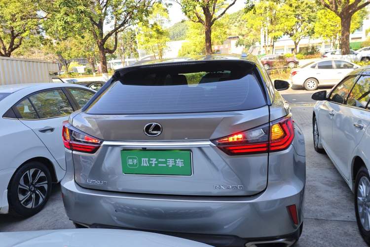 Used Lexus RX 2016 300 Two-Wheel Drive Elite Version China V Standard