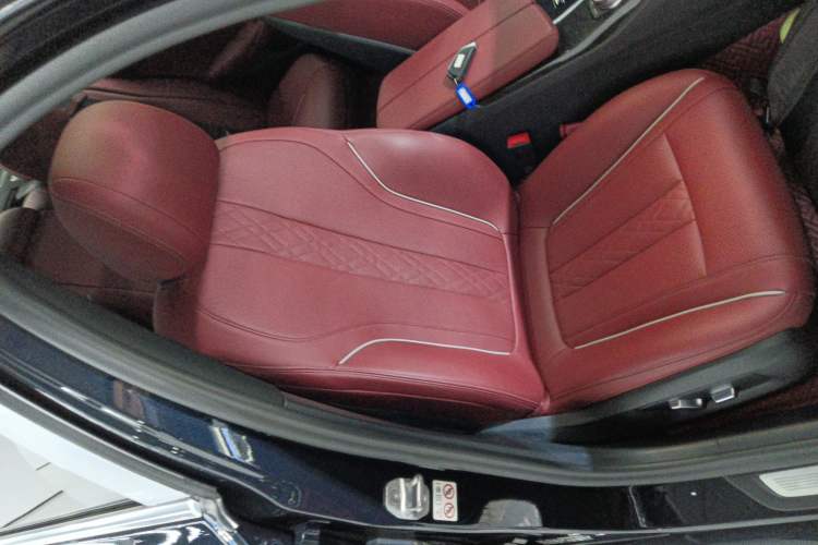 Used BMW 5 Series 2021 525Li M Sport Package