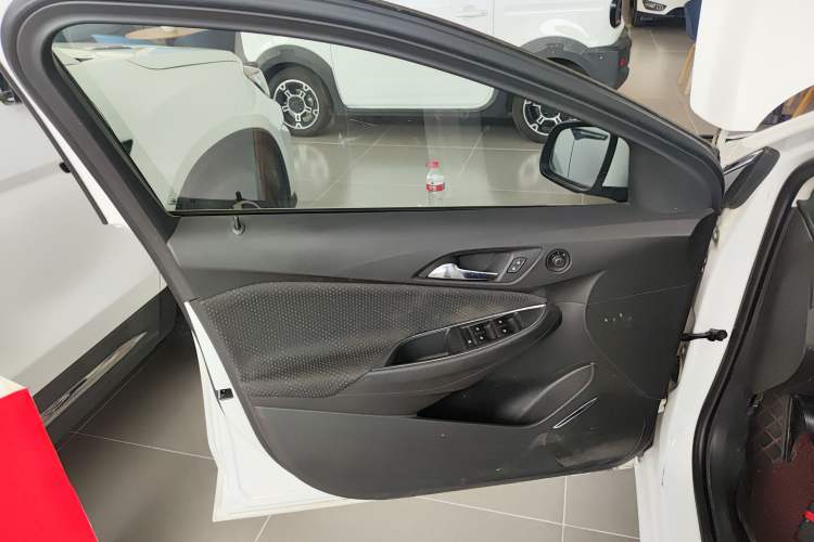 Used Chevrolet Cruze 2016 1.5L Automatic Luxury Edition
