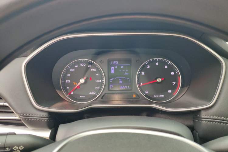 Used Roewe RX3 2018 1.6L CVT Flagship Edition
