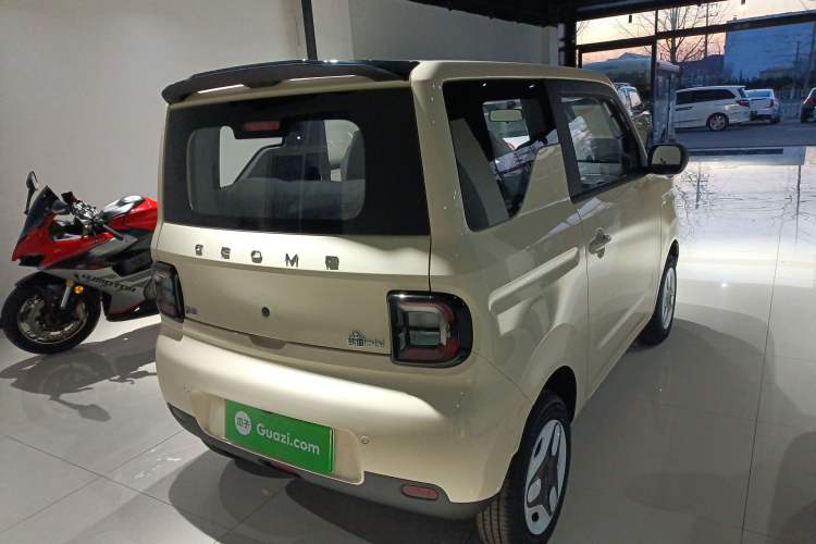 Used  Panda 2025 210 km – Yuanqi Bear