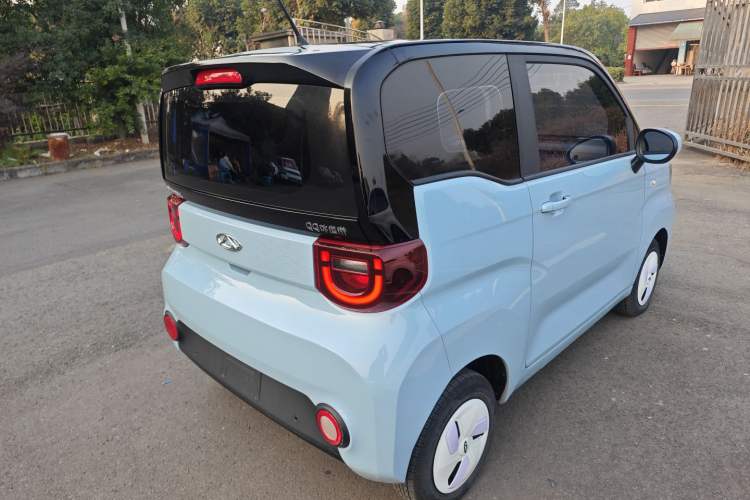 Used Chery QQ Ice Cream 2022 170km Sundae Phosphate Lithium-Ion
