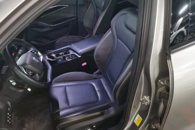 Used Bestune B70S 2022 2.0T War God King