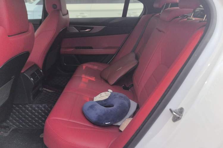 Used Jaguar XEL 2020 2.0T 200 PS R-DYNAMIC S Advanced Sport Edition
