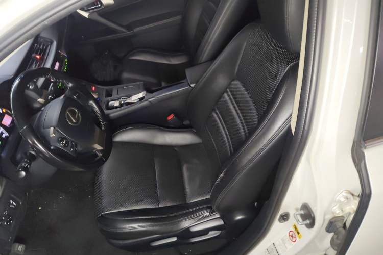 Used Lexus CT 2014 CT200h Elite Edition Monochrome
