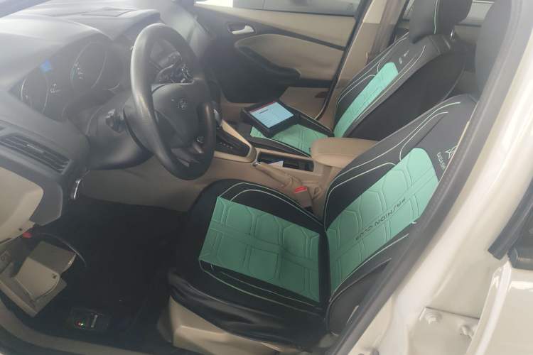 Used Ford Focus 2017 Sedan 1.6L Automatic Comfort Plus SmartDrive Edition
