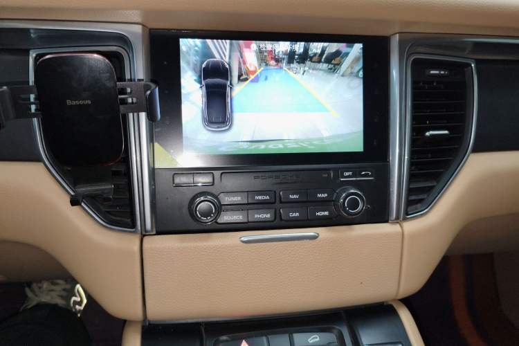 Used Porsche Macan 2017 Macan 2.0T
