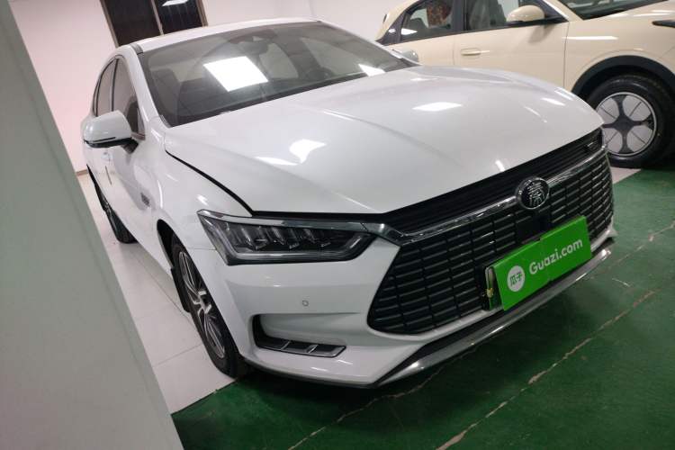 Used BYD Qin Pro New Energy 2019 EV Super Edition High-Power Long-Range Smart-Connected Cutting-Edge Model

