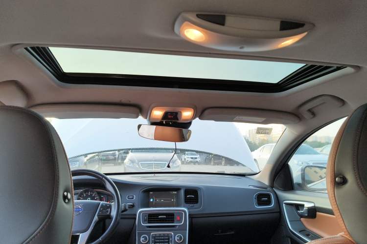 Used Volvo S60 2015 S60L T5 Intelligent Drive Edition